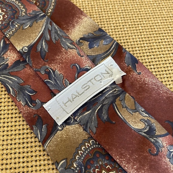 Vintage HALSTON Men's Print Tie - Picture 4 of 4